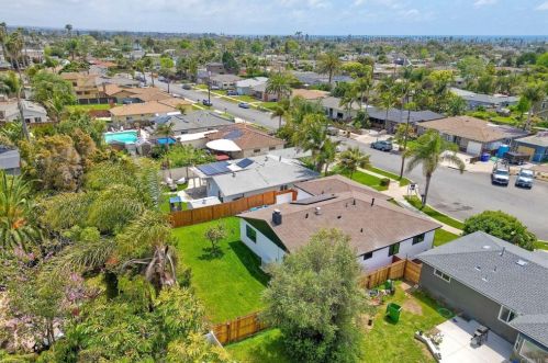 1442 Burroughs St, Oceanside CA  92054-5431 exterior