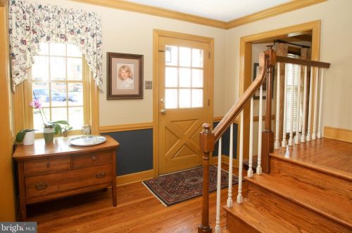 1028 Weldin Cir, Wilmington, DE 19803-3204
