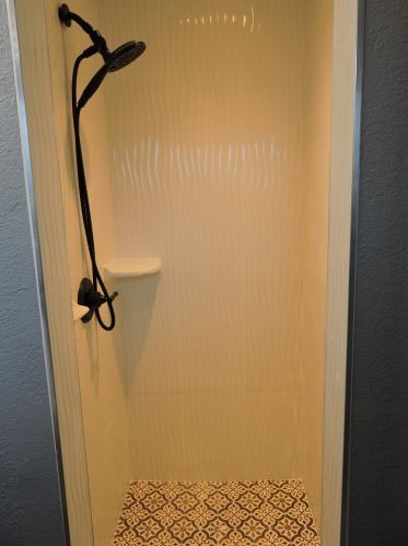 6577 Melrose Dr, North Highlands CA  95660-4378 exterior