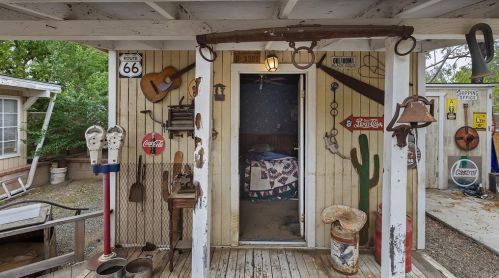 5378 Golden Ave, Riverside CA  92505-2417 exterior