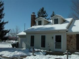 1028 Court St, Medina, OH 44256-1518