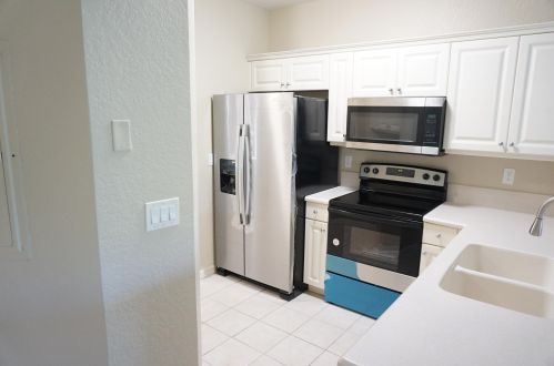 3544 Oleander Ter, West Palm Beach, FL 33404-1879