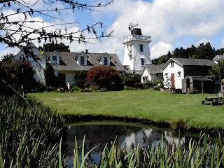 44875 Pine St, Mendocino, CA