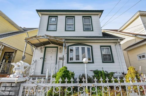 10922 118th St, Jamaica, NY 11420-1223