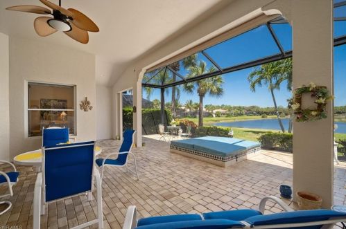 24190 Copperleaf Blvd, Bonita Springs FL 34135-8172 exterior