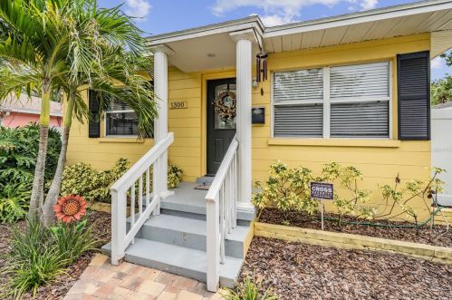 1300 48th Ave, Saint Petersburg, FL 33703-4116