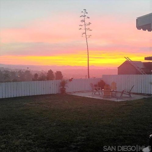 2015 Burroughs St, San Diego CA  92111-6643 exterior