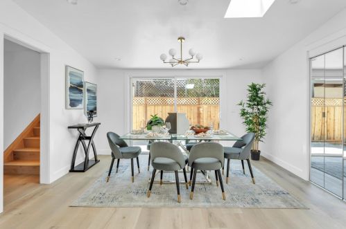 330 Anna Ave, Mountain View CA  94043-4104 exterior