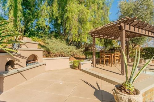 2965 Hillside Dr, West Covina CA  91791-3769 exterior