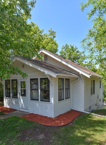 709 Bluff Ave, Brainerd, MN 56401-2603