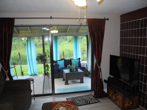 18717 Hamilton St, Lutz FL  33549-3820 exterior