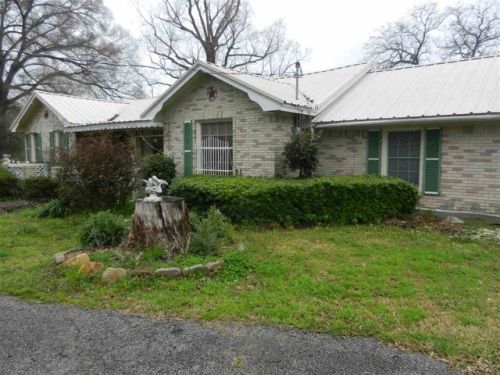 976 County Road 104, Carthage, TX 75633-5595