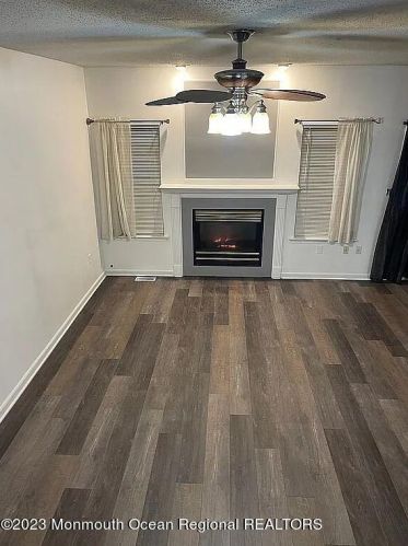 3005 Smoke House Ct, East Freehold NJ  07728-9158 exterior