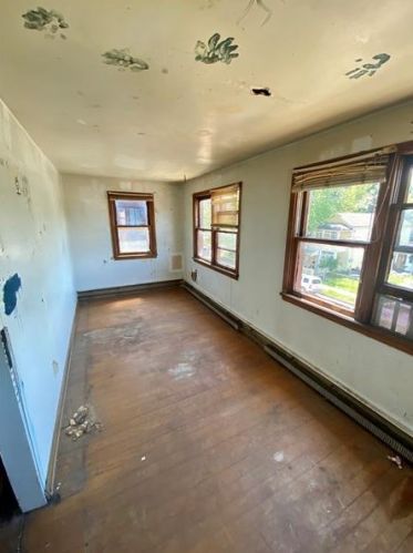 623 Duss Ave, Ambridge PA  15003-2023 exterior