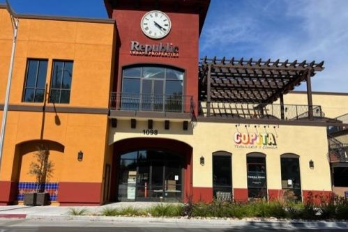 1685 Grizilo Dr, San Jose CA  95124-1920 exterior