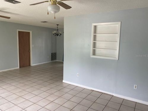 4706 Leucadendra Dr, Sebring FL  33872-1542 exterior