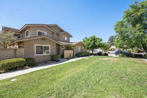 4492 Apricot Rd, Simi Valley CA  93063-0401 exterior