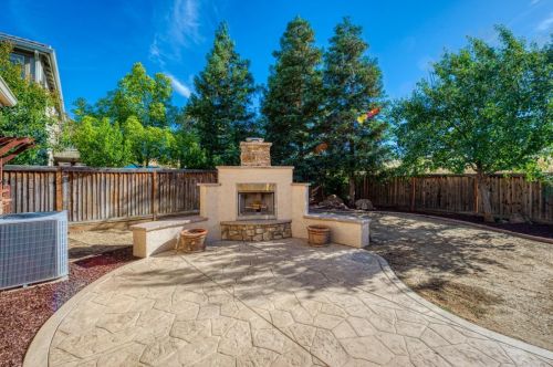 9537 California Oak Cir, Grayson CA  95363-8915 exterior