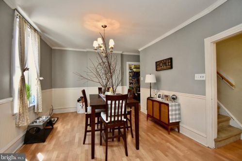 314 6th St, Norristown, PA 19405-1130