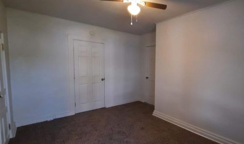 384 Wood St, Wilmington OH  45177-1239 exterior