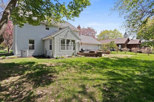 270 Sumac Dr, Green Bay, WI 54313-4954