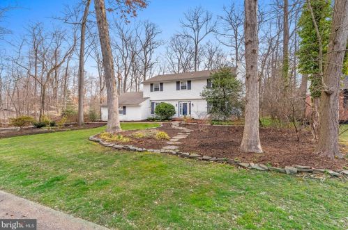 6 Sorrel Dr, Wilmington, DE 19803-1929