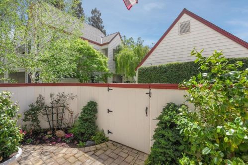 1307 Chelsea Way, Redwood City, CA 94061-5621