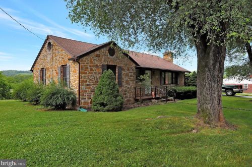 13403 Buck Valley Rd, Stoneybreak, PA 17267-8900