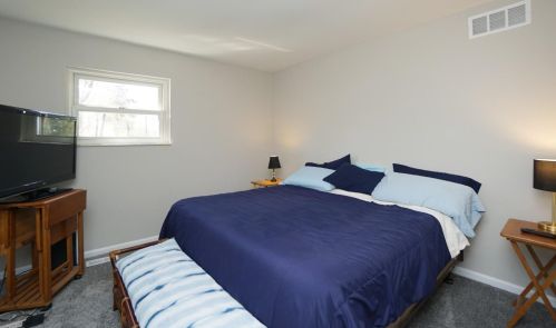 2 Kelly Ln, Milford OH  exterior