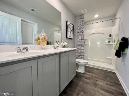 115 Ediman Ct, Dover DE  19901-6504 exterior