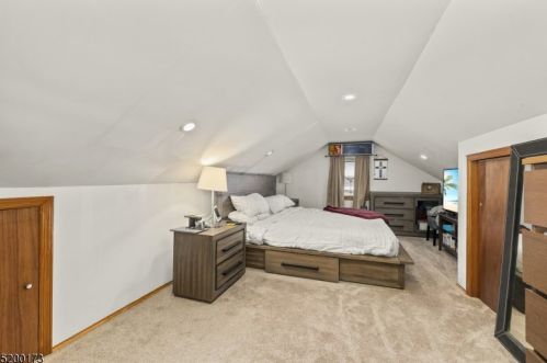 47 Looker St, Industrial Hillside NJ  07205-2818 exterior