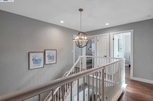 1042 Lomitas Ave, Livermore CA  94550-6436 exterior