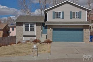 9 White Dove Ct, Pueblo, CO 81001-1871