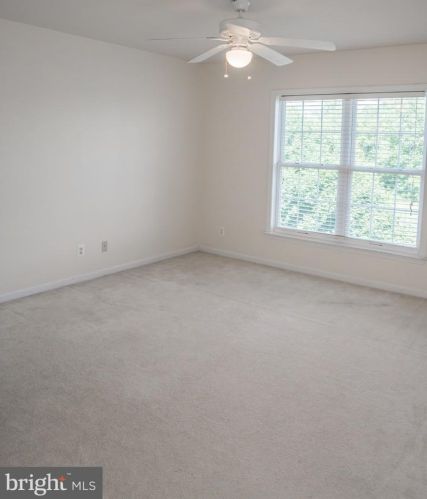 10411 Silver Creek Ct, Spotsylvania VA  22553-4482 exterior