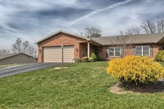 39 Ridge Ave, Carlisle, PA 17013-8127
