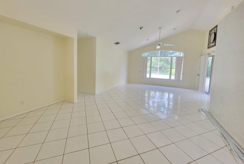 3041 Casa Rio Ct, West Palm Beach FL  33418-6508 exterior