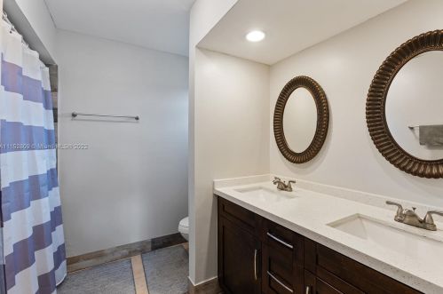 9920 12 St, Hollywood FL 33026-4359 exterior