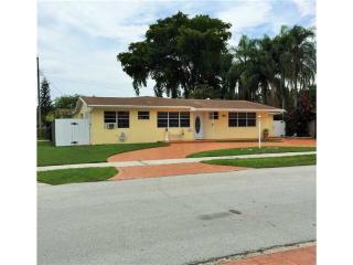 9610 45th Ter, Miami, FL 33165-5864