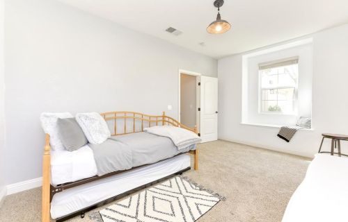 11913 Pyxis Cir, Rancho Cordova CA  95742-8055 exterior