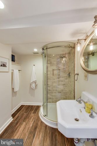 4216 46th St, Washington DC 20016-2472 exterior