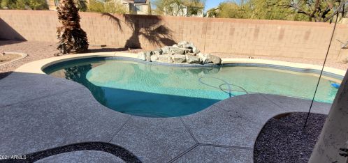 17566 Spring Ln, Sun City, AZ 85388-7799