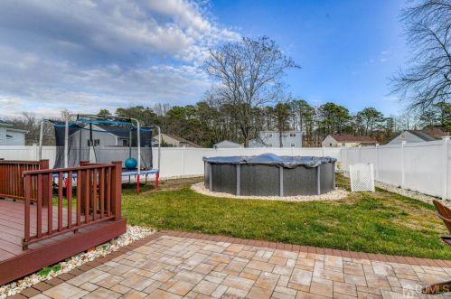 12 Nicholas Dr, Old Bridge NJ  08857-1558 exterior