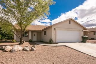 3328 Yavapai St, Kingman, AZ 86401-3711