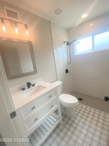 9651 Creek St, Tucson AZ  85730-1451 exterior