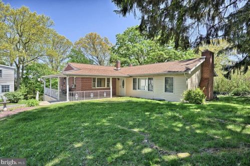 7450 Chambers Hill Rd, Harrisburg, PA 17111-5115