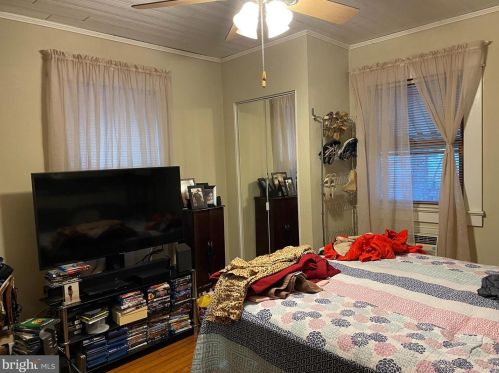 1730 42 St, Camden NJ  08110-2119 exterior