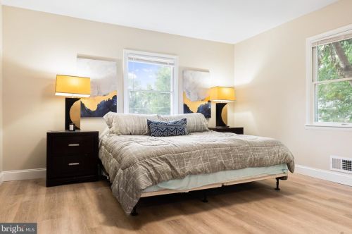 3010 Rosemary Ln, Falls Church VA  22042-1840 exterior