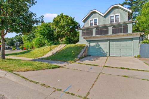 5050 Hiawatha Ave, Minneapolis, MN 55417-1642