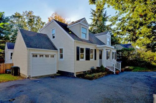 43 Ridge Rd, Locust NJ  07760-1833 exterior