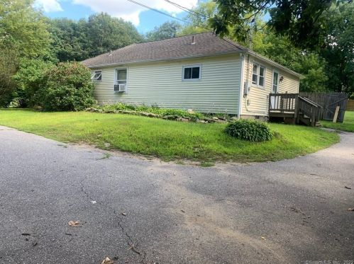 210 Circle Dr, Litchfield CT  06750-1754 exterior